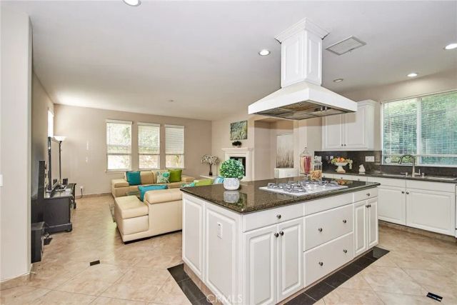 2951 Hawks Pointe Court, Fullerton, CA 92833