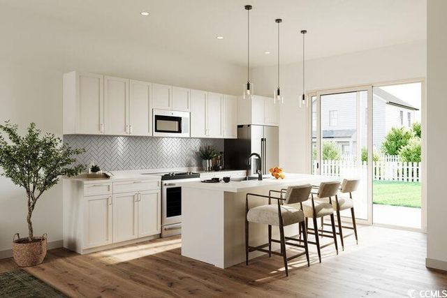 8840 Henry Rd. Lantana, Longs, SC 29568