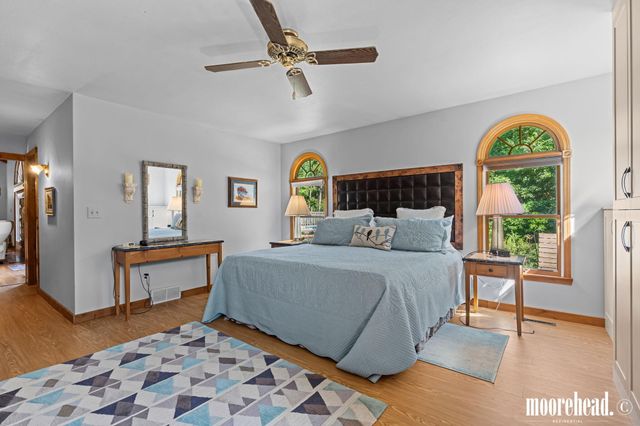 17047 Lincoln Street, Grand Haven, MI 49417