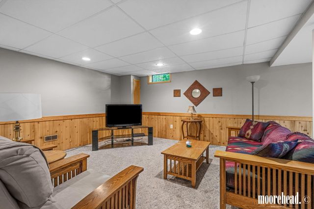 17047 Lincoln Street, Grand Haven, MI 49417
