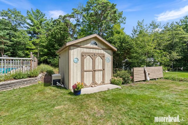 17047 Lincoln Street, Grand Haven, MI 49417