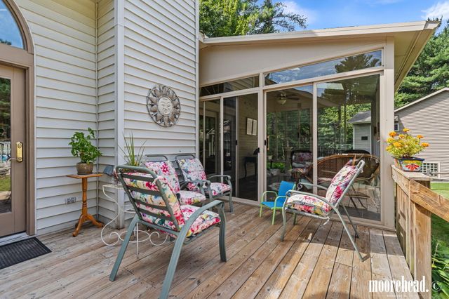 17047 Lincoln Street, Grand Haven, MI 49417