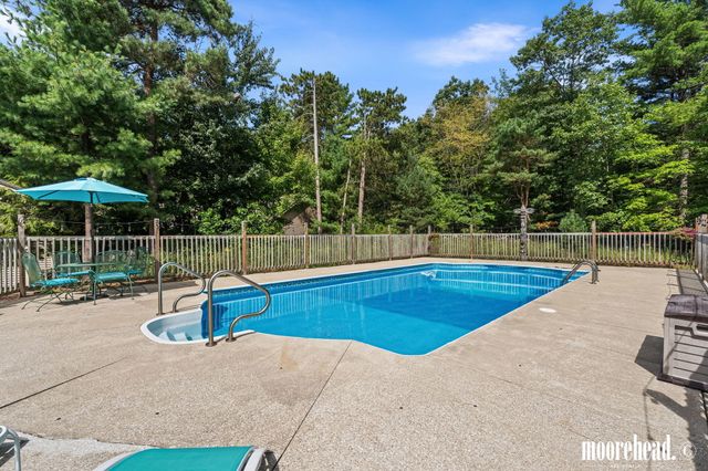 17047 Lincoln Street, Grand Haven, MI 49417