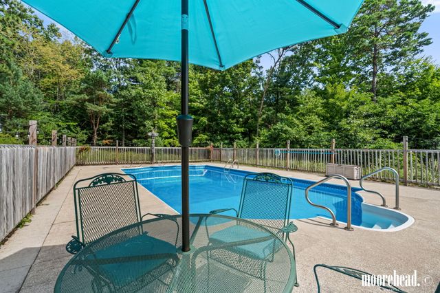 17047 Lincoln Street, Grand Haven, MI 49417