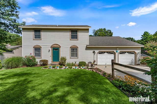 17047 Lincoln Street, Grand Haven, MI 49417