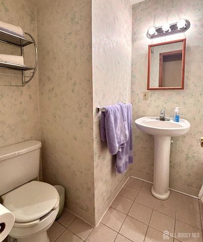 221 Brook Drive, Milltown, NJ 08850