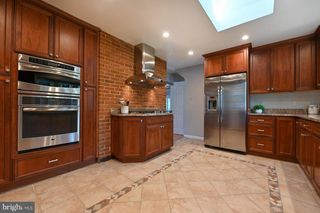 10 SONORA DR, Pasadena, MD 21122