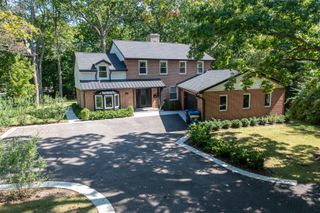 140 Hazel Avenue, Highland Park, IL 60035