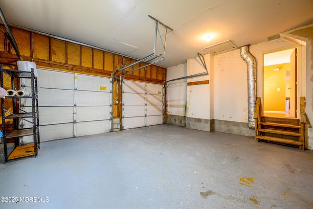 2 Knolls Drive, Jackson, NJ 08527