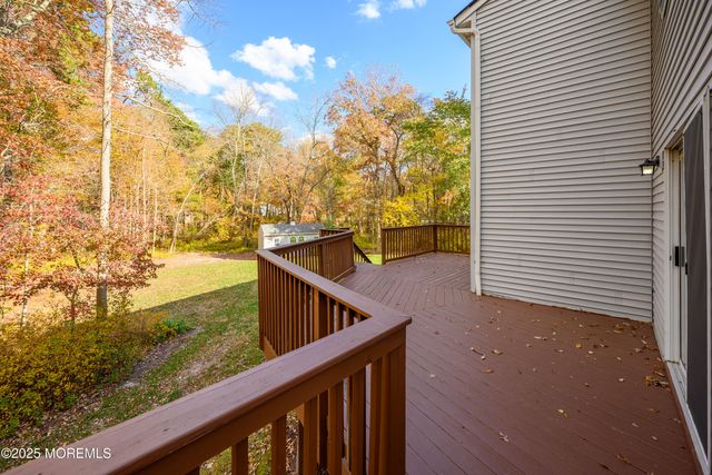 2 Knolls Drive, Jackson, NJ 08527