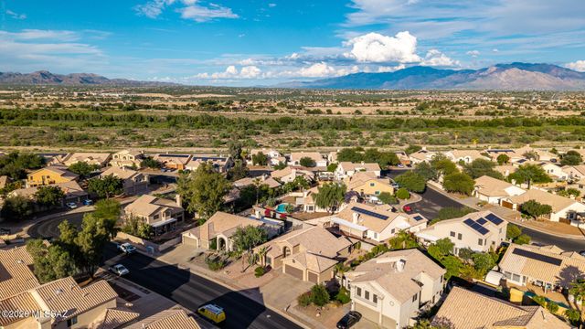 8408 N Poudre Drive, Tucson, AZ 85743