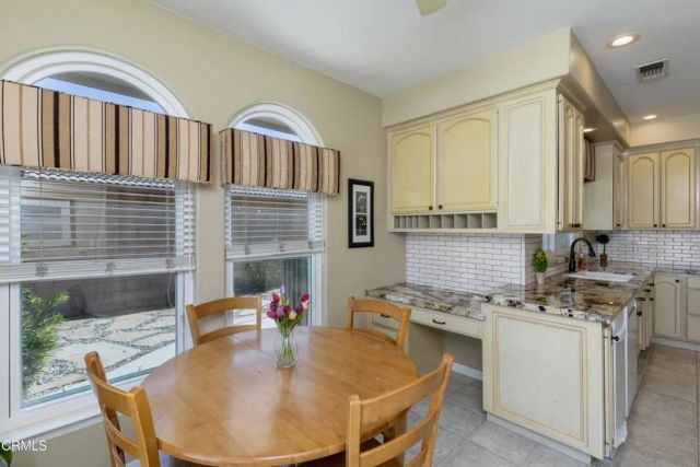 13806 Table Rock Avenue, Bakersfield, CA 93314