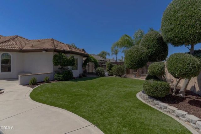 13806 Table Rock Avenue, Bakersfield, CA 93314