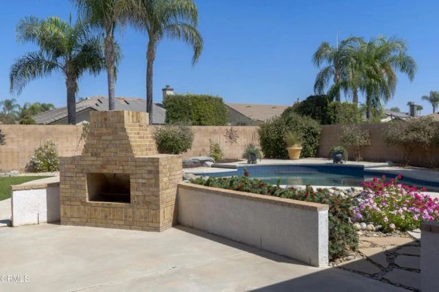 13806 Table Rock Avenue, Bakersfield, CA 93314