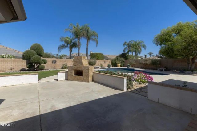 13806 Table Rock Avenue, Bakersfield, CA 93314