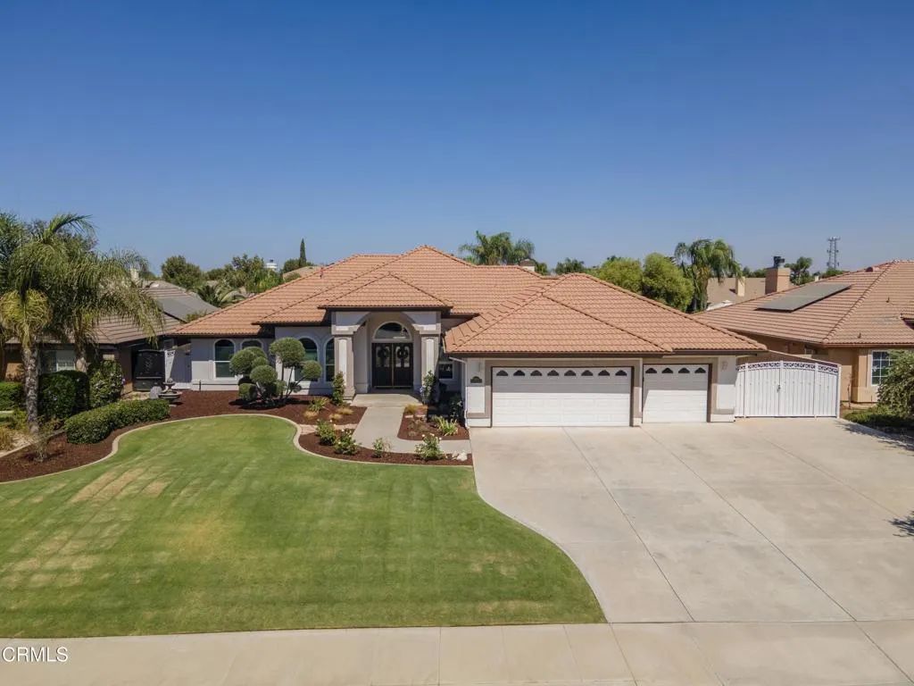 13806 Table Rock Avenue, Bakersfield, CA 93314