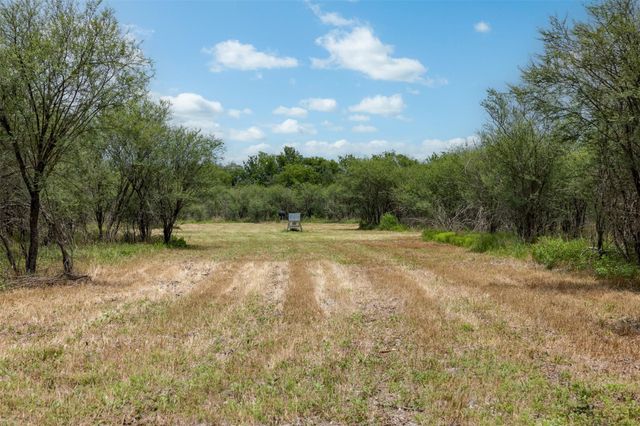 00 Ives Creek Road, Bellville, TX 77418