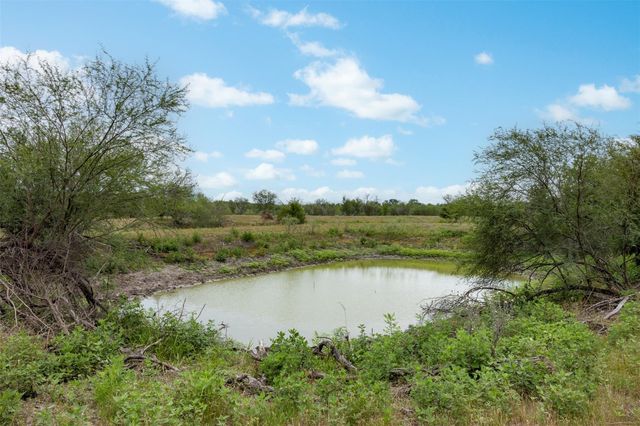 00 Ives Creek Road, Bellville, TX 77418