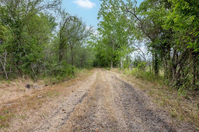 00 Ives Creek Road, Bellville, TX 77418