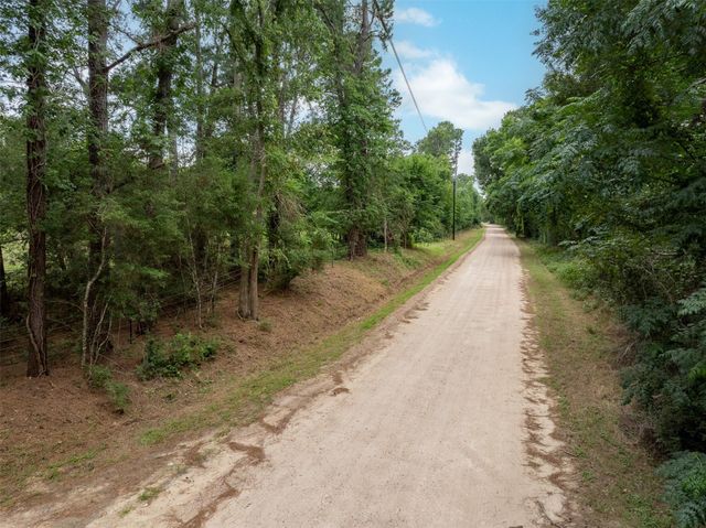 00 Ives Creek Road, Bellville, TX 77418