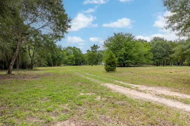 00 Ives Creek Road, Bellville, TX 77418