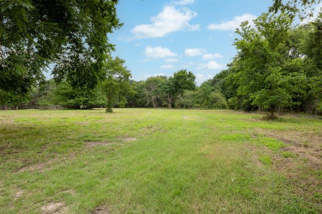 00 Ives Creek Road, Bellville, TX 77418
