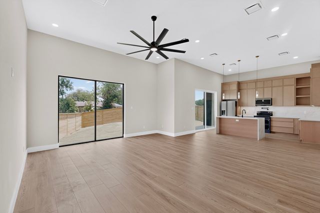 4601 Willow Court, The Colony, TX 75056