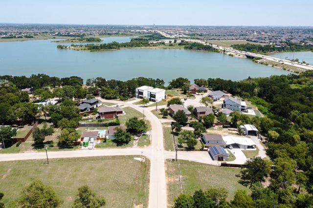 4601 Willow Court, The Colony, TX 75056