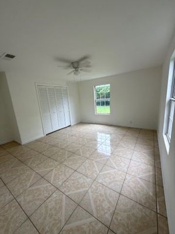 3221 Schieffer Avenue, Fort Worth, TX 76110