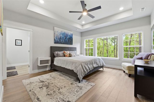 10 Burghley Lane, Bella Vista, AR 72714