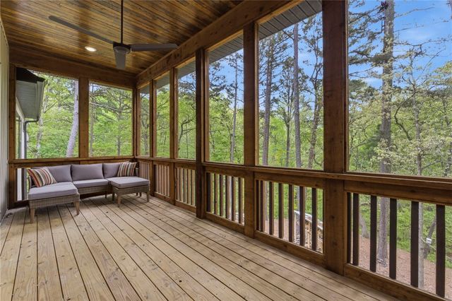 10 Burghley Lane, Bella Vista, AR 72714