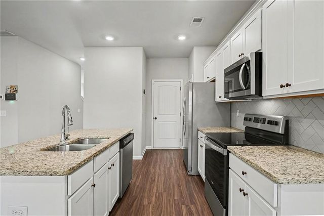 195 Skipjack Court, Covington, GA 30016
