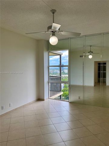 20379 W Country Club Drive PH40, Aventura, FL 33180