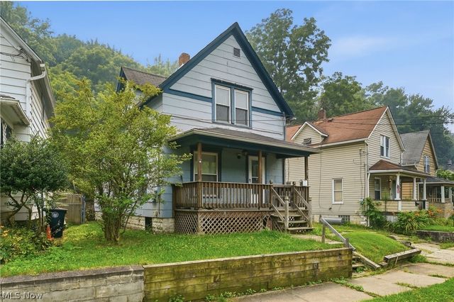 268 N Adams Street, Akron, OH 44304