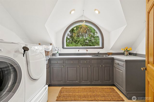 27610 111th Avenue SE, Kent, WA 98030