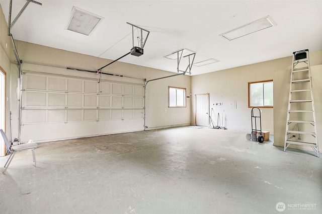 27610 111th Avenue SE, Kent, WA 98030