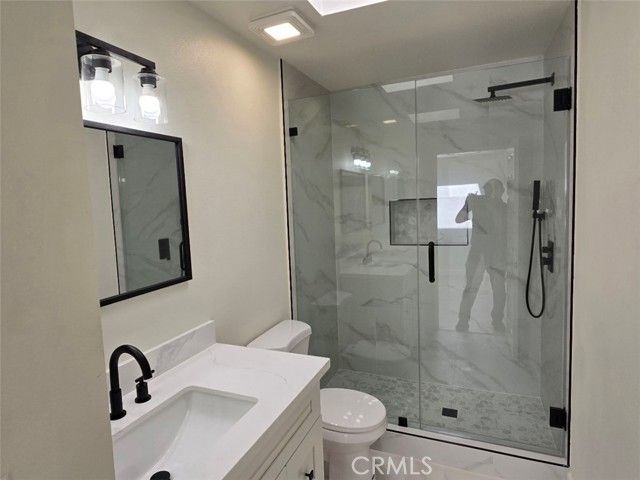 70 Harkness Avenue 4, Pasadena, CA 91106