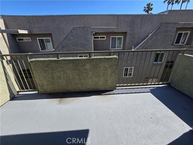 70 Harkness Avenue 4, Pasadena, CA 91106