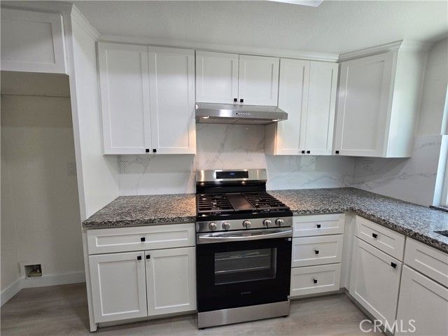 70 Harkness Avenue 4, Pasadena, CA 91106