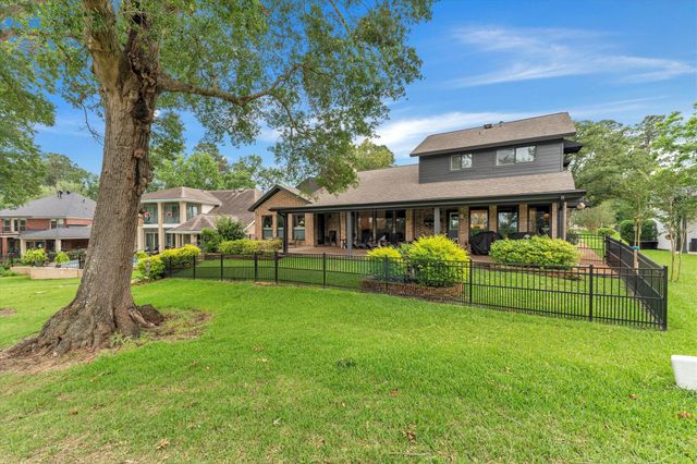 1118 April Waters Drive N, Conroe, TX 77356