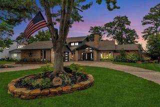 1118 April Waters Drive N, Conroe, TX 77356