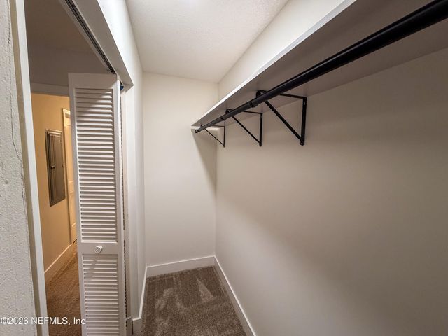 1604 ARCADIA Drive 313, Jacksonville, FL 32207
