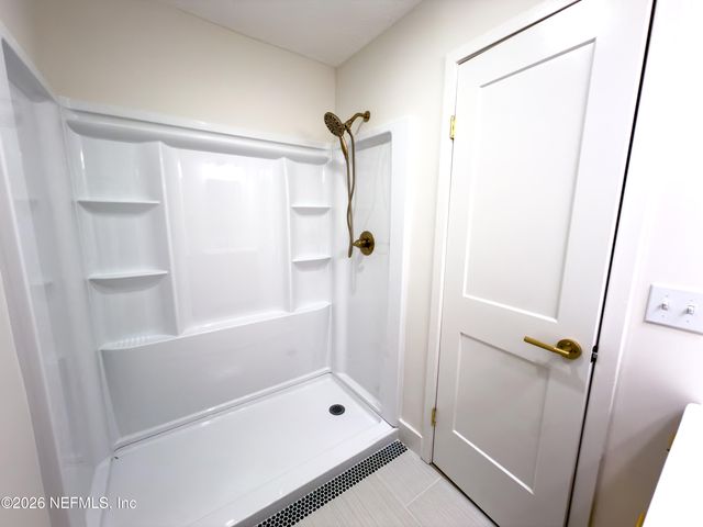 1604 ARCADIA Drive 313, Jacksonville, FL 32207
