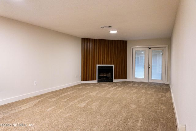1604 ARCADIA Drive 313, Jacksonville, FL 32207