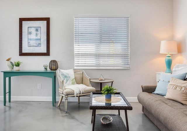 508 129TH AVENUE E, Madeira Beach, FL 33708