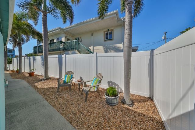 508 129TH AVENUE E, Madeira Beach, FL 33708