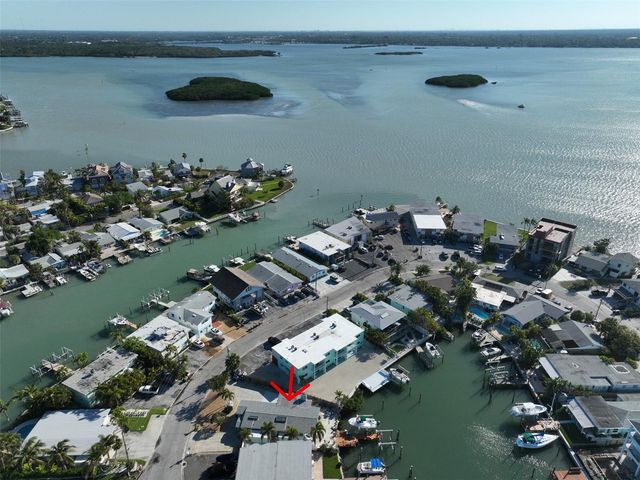 508 129TH AVENUE E, Madeira Beach, FL 33708