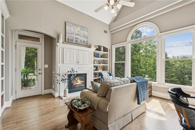 61 Sharp Top Mountain, Jasper, GA 30143