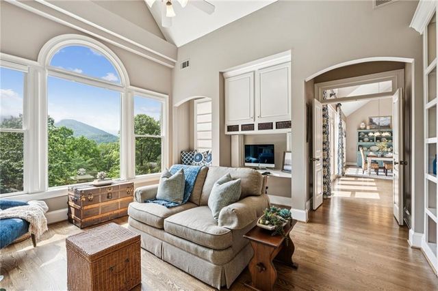 61 Sharp Top Mountain, Jasper, GA 30143