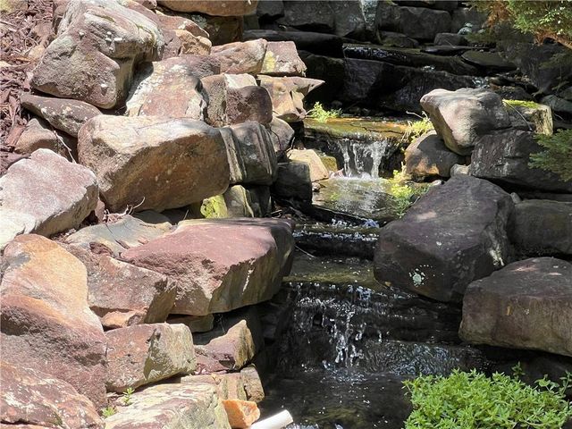 61 Sharp Top Mountain, Jasper, GA 30143